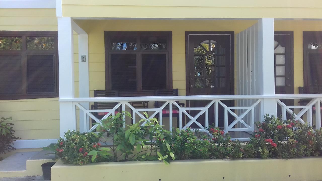 Buccaneer Beach Club Dickenson Bay Екстер'єр фото